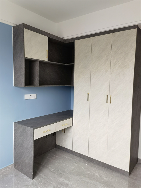 菏泽今世城180平20万全包装修案例。。。。。包括65平全屋定制，，，，，，瓷砖接纳750×1500瓷砖。。。。。